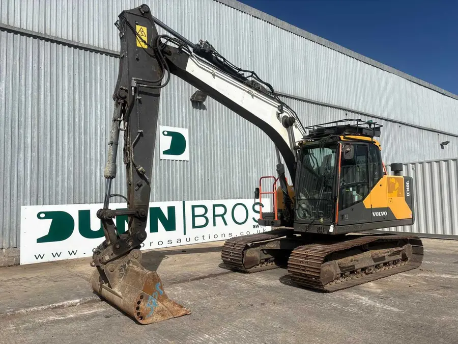 2017 Volvo EC140EL excavator